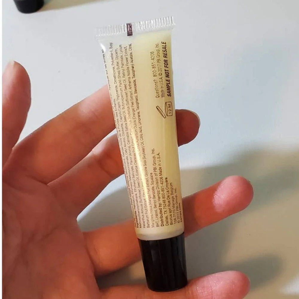 LOT Hempz Herbal Lip Balm & Trifle Lip Scrub